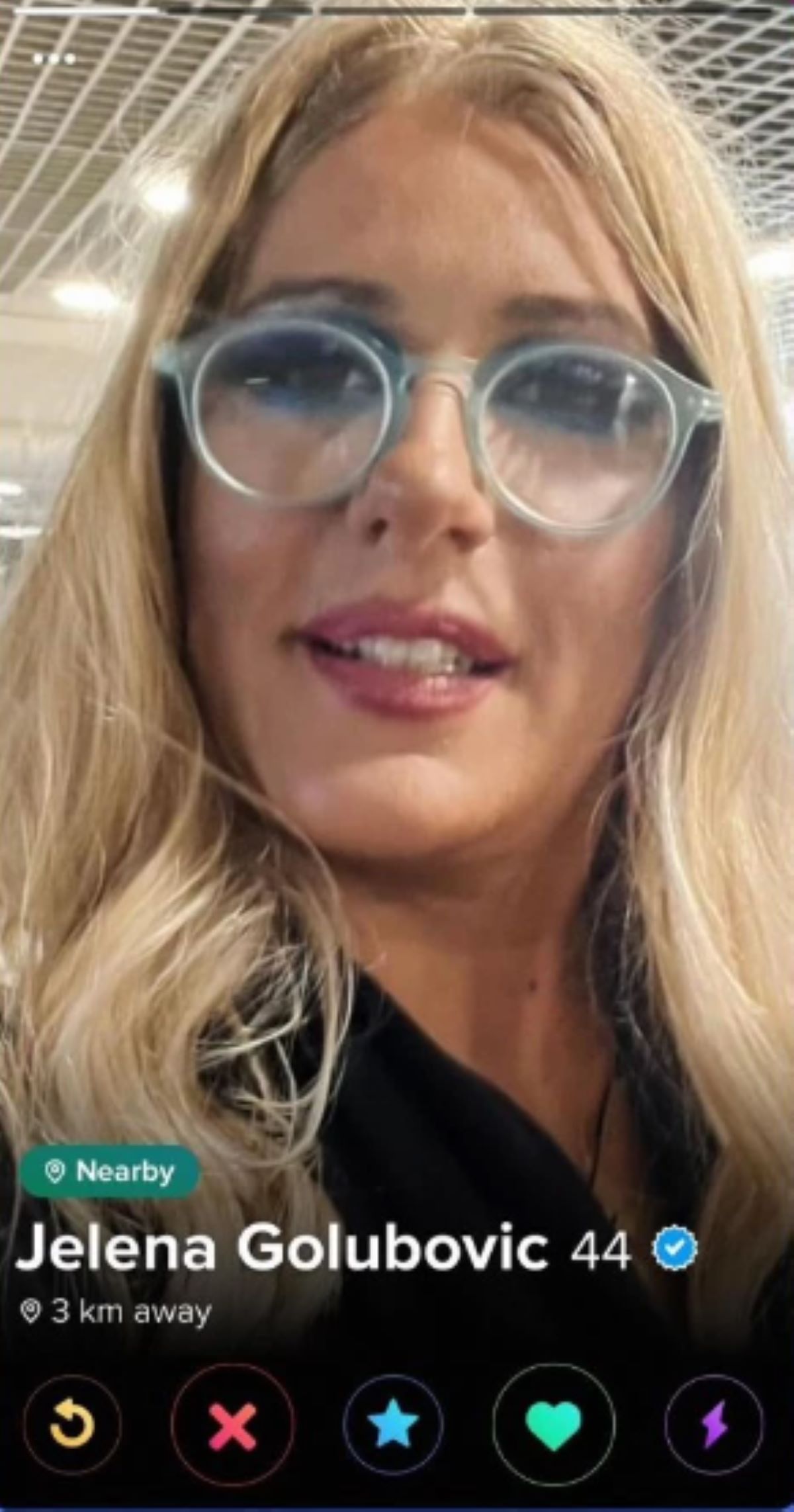 "Izbacili su me iz stana!" Razvodi se Jelena Golubović - šokirala priznanjem o mužu i "paklu" sa svekrvom