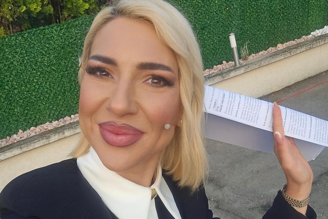 Jovana Jeremić Jovana Jeremić
