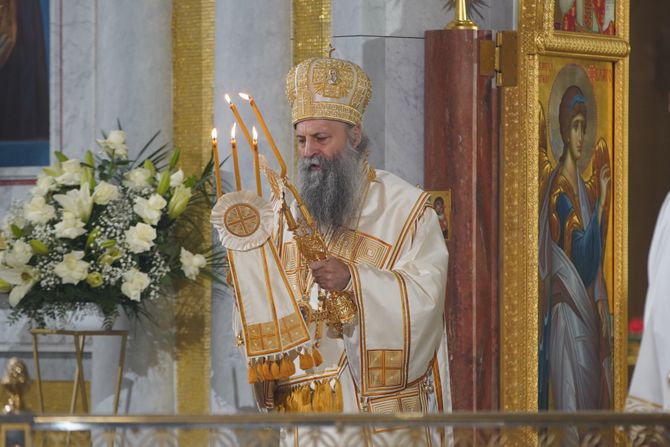 Vaskršnja liturgija u Hramu Svetog Save Uskrs