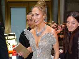 Dženifer Lopez Met gala 2024