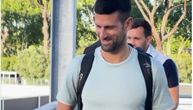 "Bonđorno, Nole!": Đoković stigao u Rim, navijači mu odmah klicali, on uredno mahnuo svima