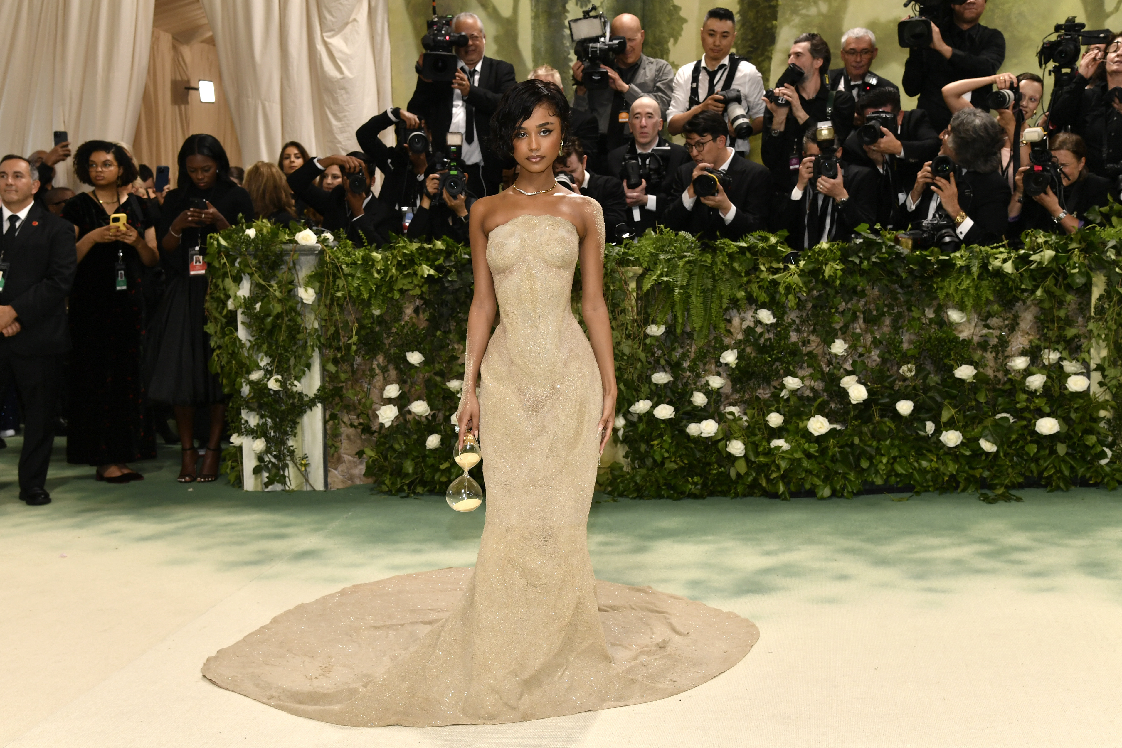 Moda na optuženičkoj klupi: Ovogodišnja Met Gala između razmetanja bogatstvom i čistog nadahnuća