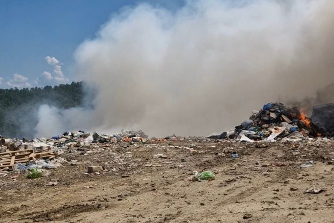 Lokalizovan požar na deponiji, Užice