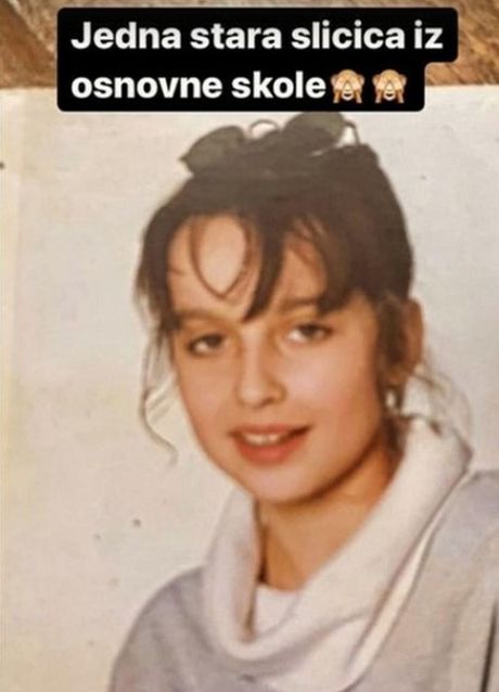 Jelena Vučković, osnovna škola