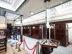 javni toalet, toalet u Parizu, toalet Madlen