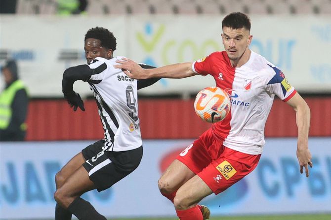 Kvinsi Mengi i Mirko Topić Kvinsi Mengi i Mirko Topić