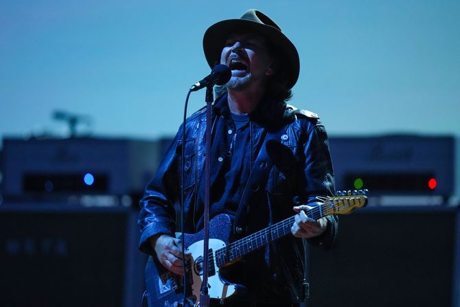 Pearl Jam, Edi Veder Pearl Jam, Edi Veder