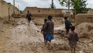 Stotine ljudi poginulo u poplavama u Avganistanu, traga se za žrtvama ispod blata i ruševina