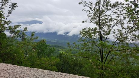 OSTROG VERNICI VELIKIČETVRTAK OSTROG VERNICI VELIKIČETVRTAK