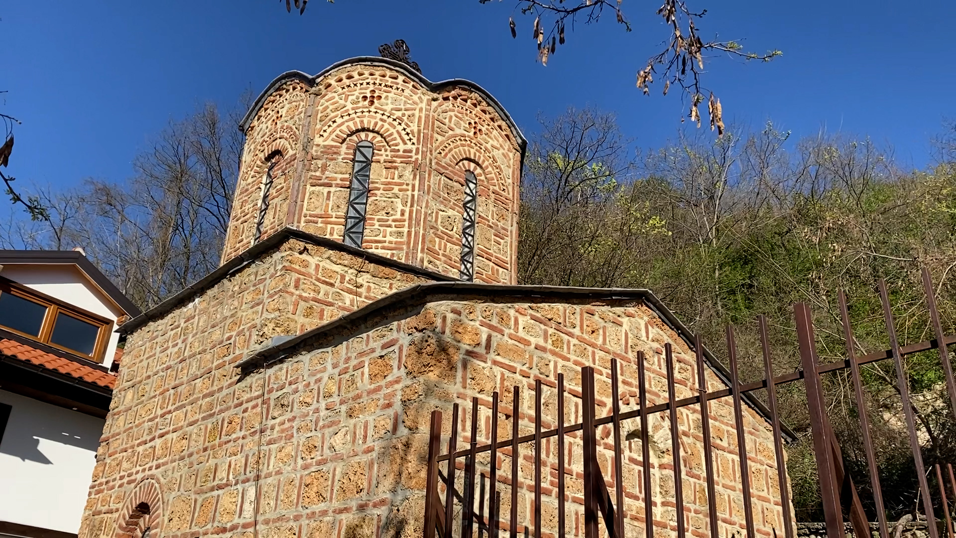 Eparhija raško-prizrenska: Sve teži položaj srpskog naroda i Crkve na Kosovu i Metohiji