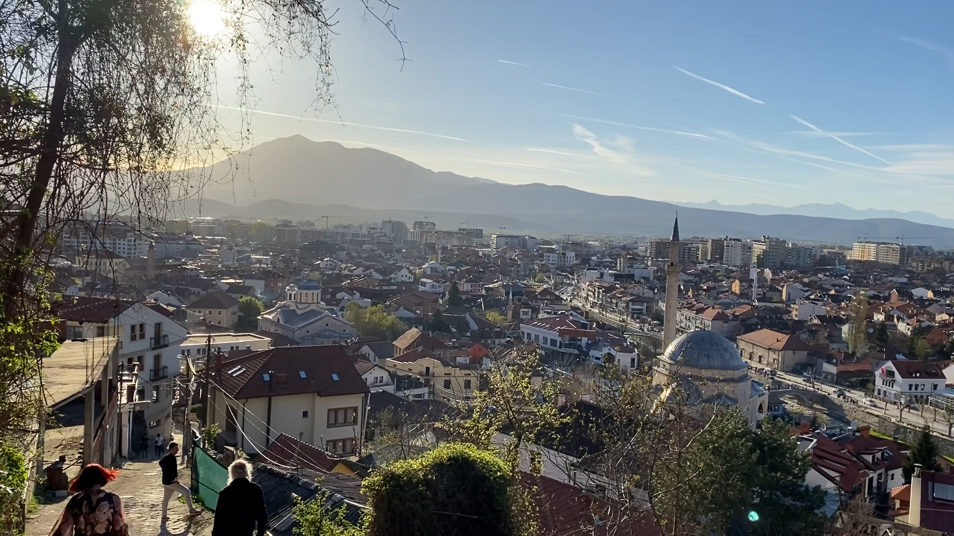 Mladići privedeni u Prizrenu pušteni na slobodu