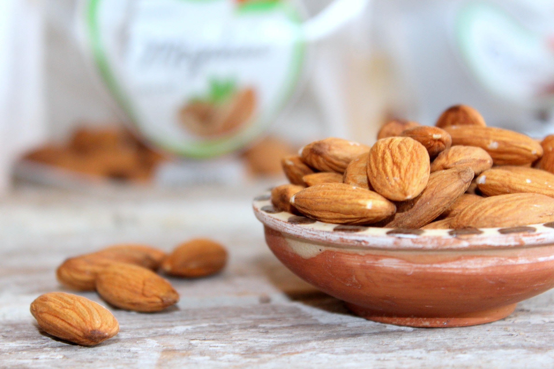 Da li su bademi zaista najzdraviji orašasti plod? Istina o kojoj nutricionisti pričaju