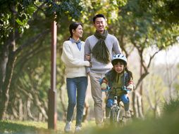 Kineska porodica, Kina, porodica, šetnja