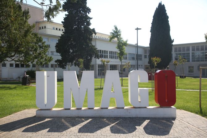 Grad Umag, Hrvatska, Pokrivalice Grad Umag, Hrvatska, Pokrivalice