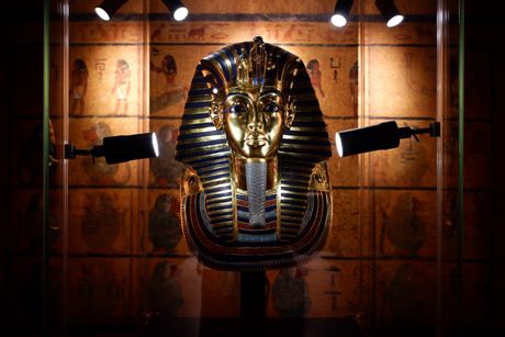 Tutankamon, maska