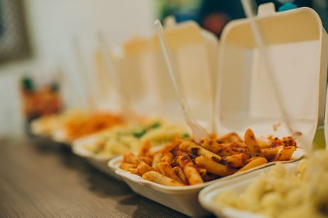 Dostava pasta plastičan pribor Dostava pasta plastičan pribor