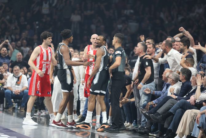 KK Partizan, KK Crvena zvezda, večiti derbi