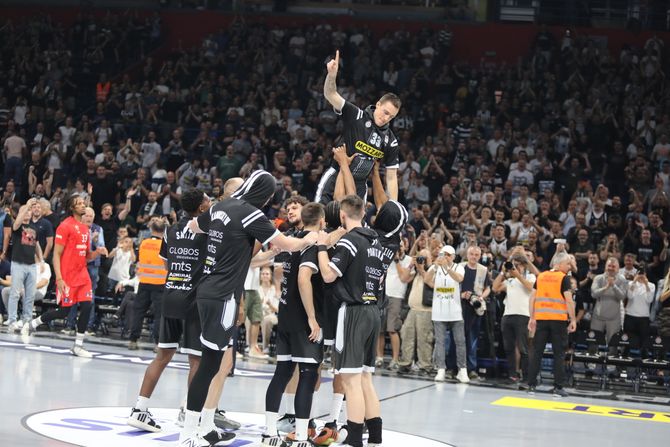 KK Partizan, KK Crvena zvezda, večiti derbi