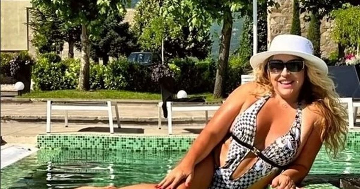 Harala 2000-ih, danas je niko ne prepoznaje: Pevačica nestala sa scene i promenila lični opis, ovako izgleda