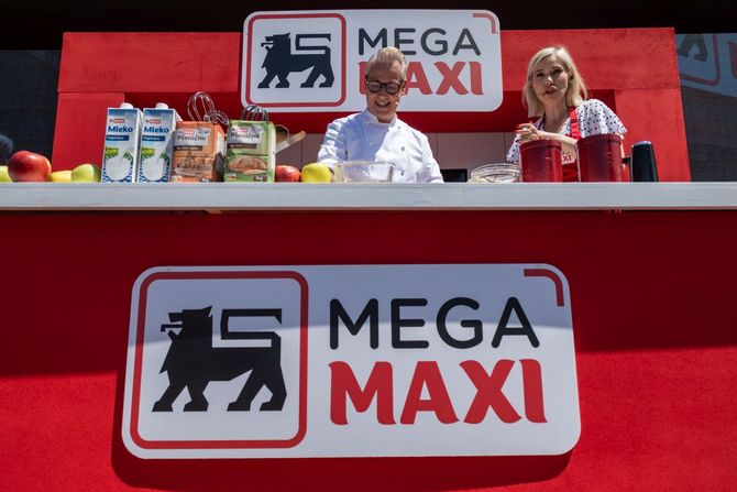 Rudolf x Mega Maxi Ada Rudolf x Mega Maxi Ada