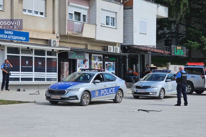 Kosovo Severna Kosovska Mitrovica Leposavić kosovska policija Poštanska štedionica upad