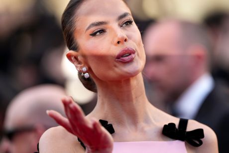 Alessandra Ambrosio, Alesandra Ambrozio Alessandra Ambrosio, Alesandra Ambrozio