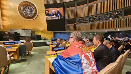 Njujork Generalna skupština Ujedinjenih nacija UN glasanje rezolucija Srebrenica Srbija Aleksandar Vučić Marko Đurić