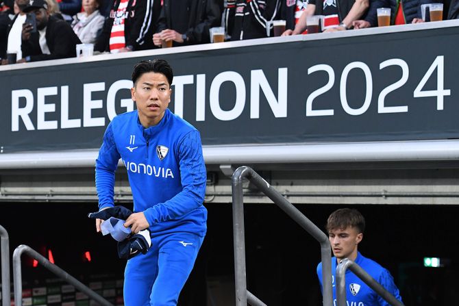 Takuma Asano - FK Bohum