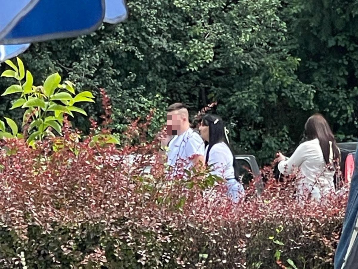 Ana Nikolić promenila pol, pa pozirala u uskoj haljini: Nekada je bila Mika, a sada pokazala bujne grudi