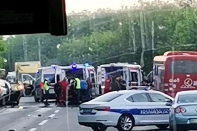 mladenovac, nesreća, autobus