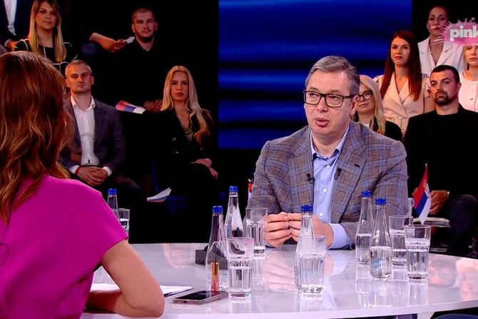 Aleksandar Vučić TV Pink