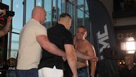 FNC 17: Krenulo je, u ringu su Vojislav Simičić i Jan Vaclavek