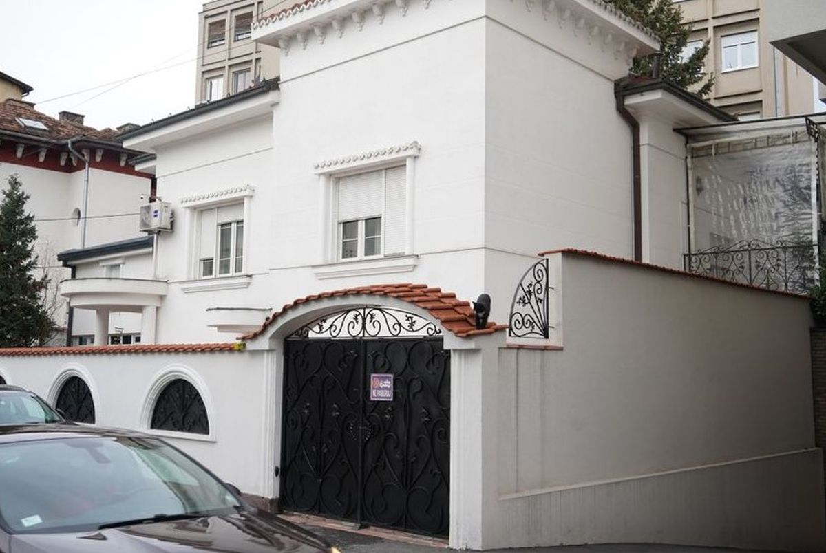Estradni par se preselilo u luks vilu na Avali od 300.000€, pa otkrili šta je sa kućom na Dušanovcu: Ona je...