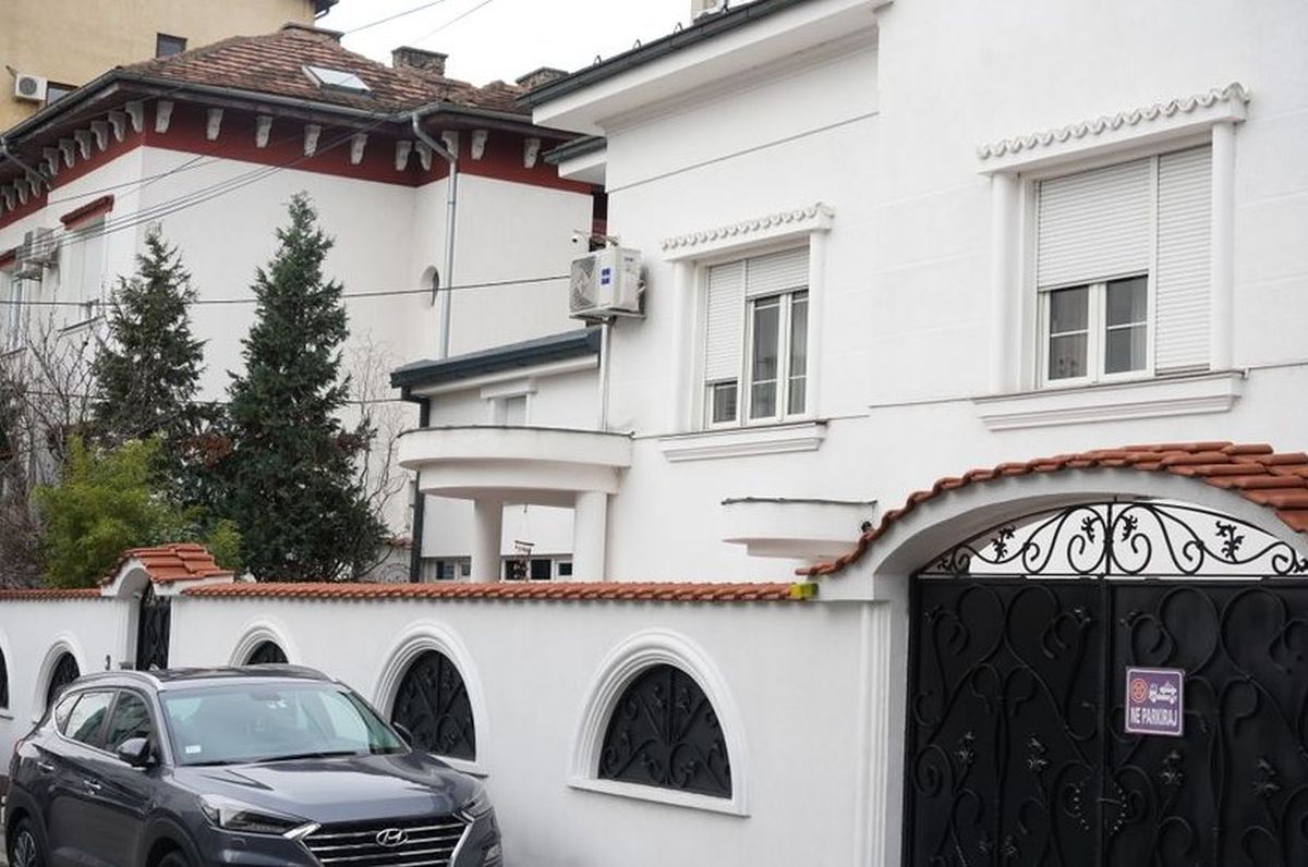 Estradni par se preselilo u luks vilu na Avali od 300.000€, pa otkrili šta je sa kućom na Dušanovcu: Ona je...