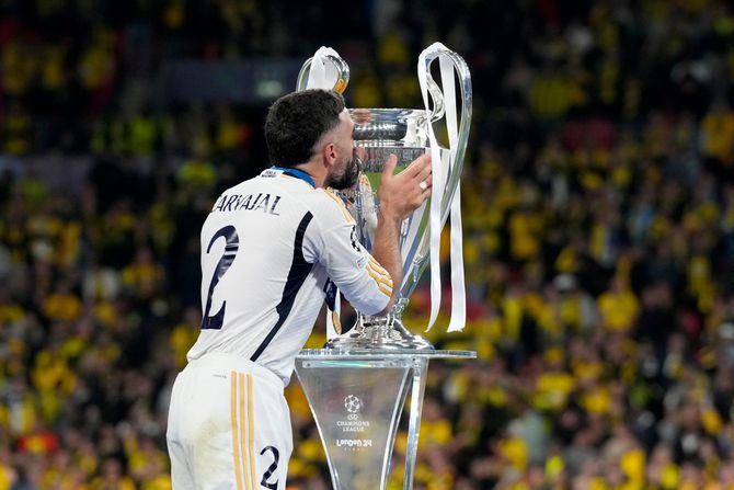 Liga šampiona finale Borusija Dortmund Real Madrid pobeda slavlje trofej