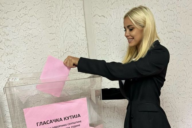 Ana Grozdanović glasanje