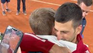 Novak se popeo na tribine zbog najvernijeg navijača, kad su svi otišli sa RG: Dečak ovo nikad neće zaboraviti!