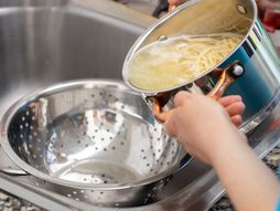 makarone, pasta, kuvane makarone, kuvana testenina