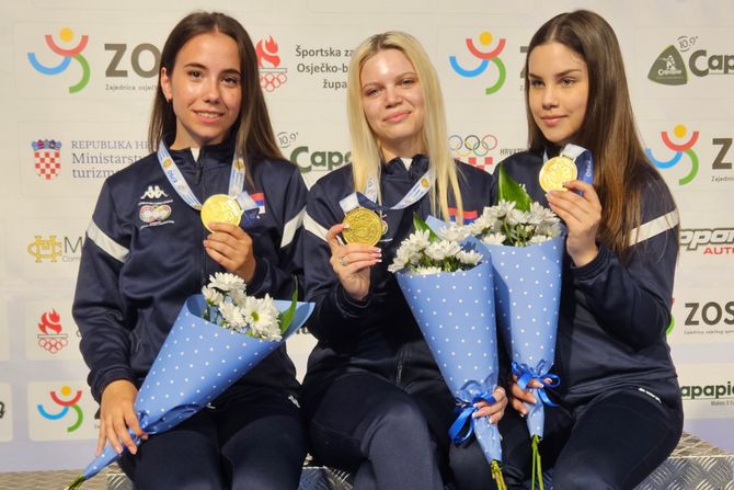 Streljaštvo - Anja Knežević, Aleksandra Havran i Emilija Ponjavić