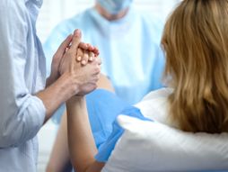 porođaj porodilja porodilište