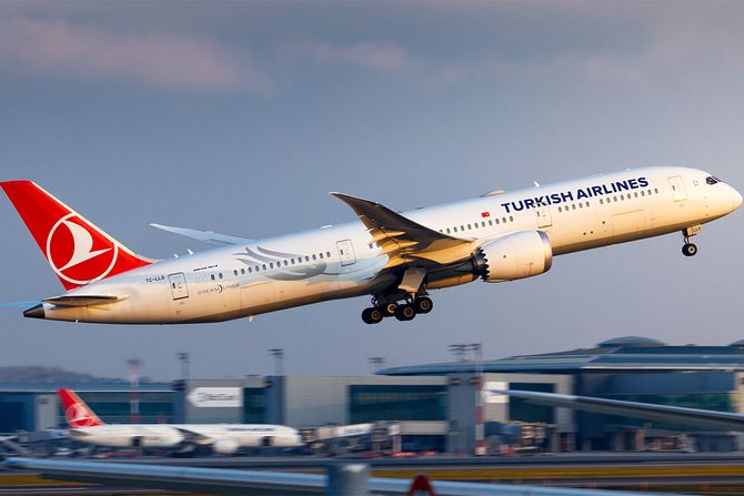 Turkish Airlines Boeing 737 MAX