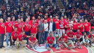 Janis Sferopulos raspametio navijače na dodeli pehara: Grk visoko podigao tri prsta i proslavio titulu Zvezde