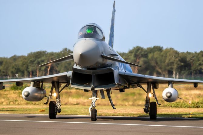 Avion Eurofighter Typhoon Luftwaffe Avion Eurofighter Typhoon Luftwaffe
