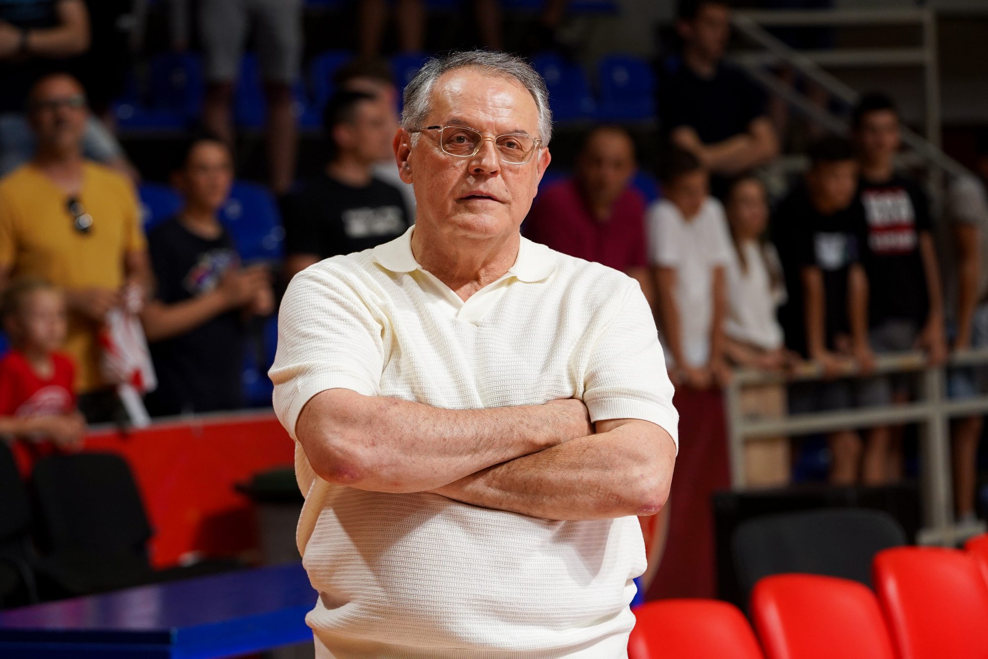 Nebojša Čović bez dlake na jeziku. "Ovaj čovek najviše muti vodu u Zvezdi, morali su da budu u TOP 6"