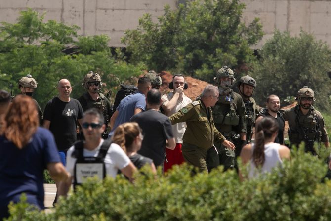 Oslobođeni izraelski taoci koji su osam meseci bili u zatočeništvu Hamasa