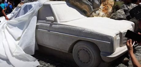 Otkrivanje spomenika Mercedesu Mercedes spomenik Imotski