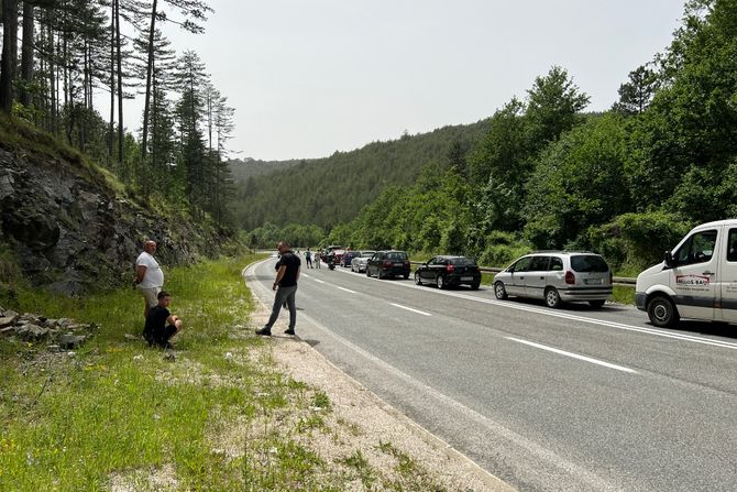 nova varoš nesreća poginuo motociklista