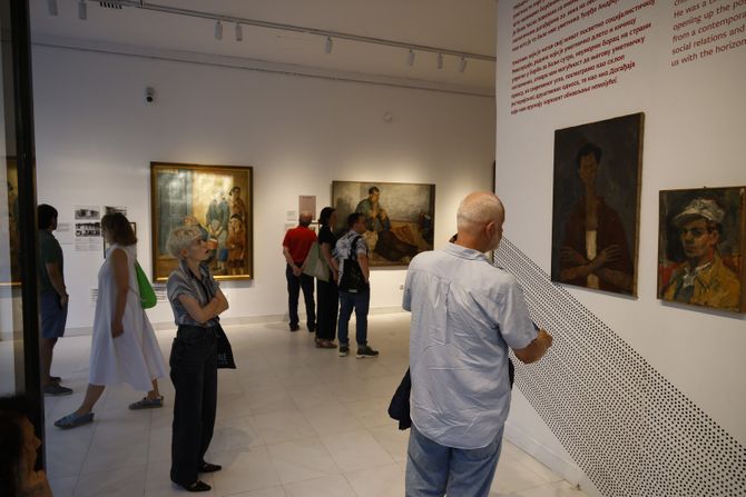 Izložba Kun umetnik radnik borac autorki Mišele Blanuše Vide Knežević i Ane Panić povodom 120 godina od rođenja umetnika Đorđa Andrejevića Kuna otvorena je večeras u Galeriji SANU