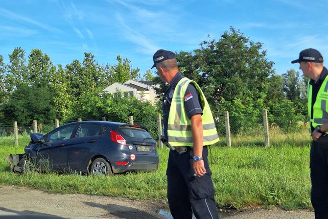 Saobraćajna nesreća Novi Sad , iz Novog Sada u smeru ka Zrenjaninu