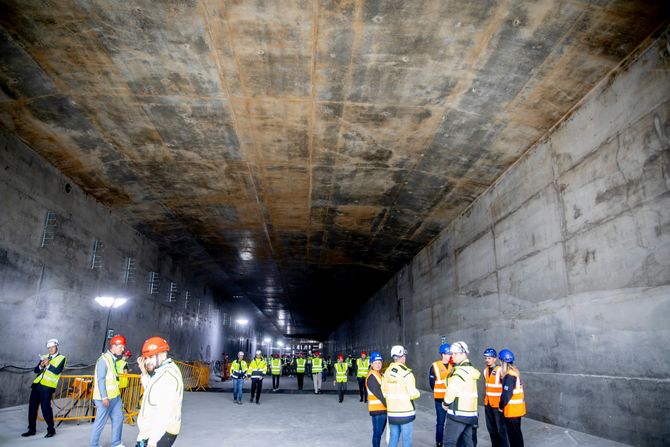 Danski kralj Frederik podvodni tunel koji povezuje Dansku sa Nemačkom , prvi deo otvorio